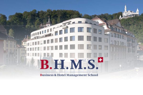 du-hoc-thuy-si-business-and-hotel-management-school-bhms